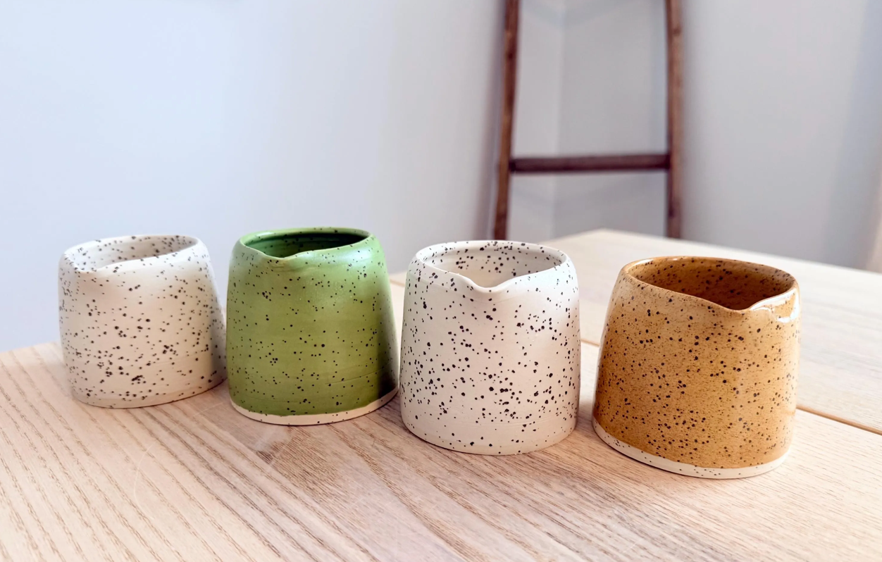 Small Pitcher AC