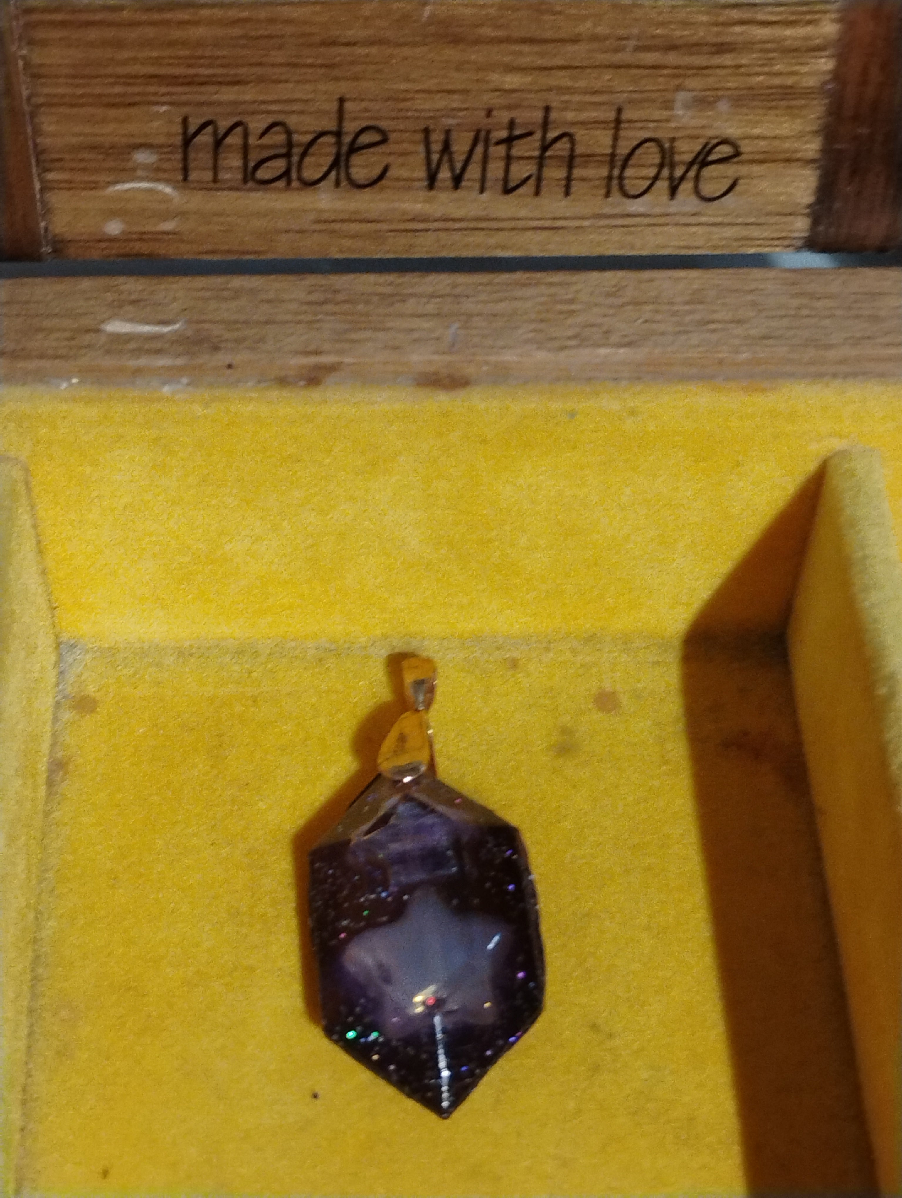 Faceted Diamond Shaped Pendant w Flower/Fern/Bead