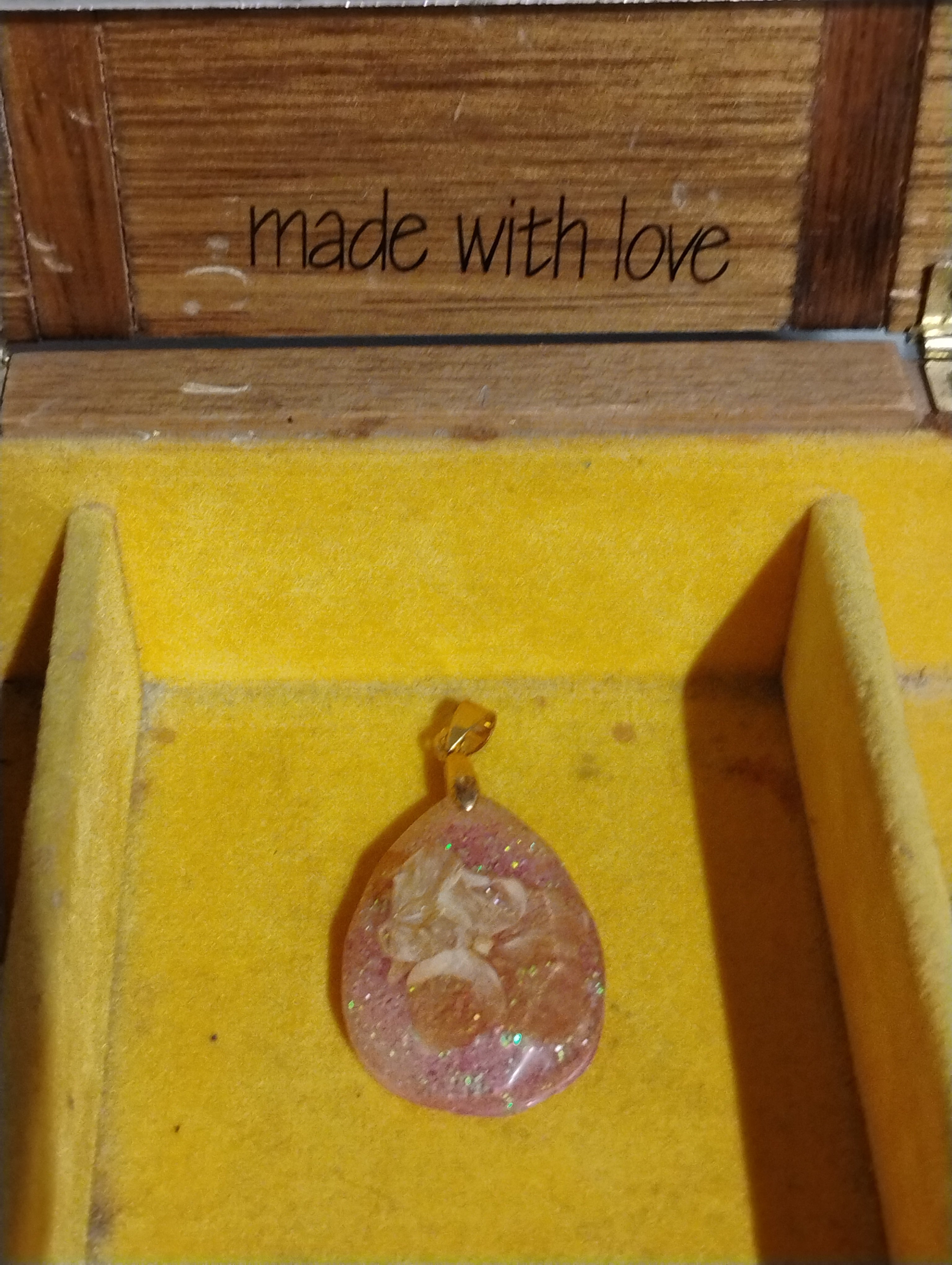 Faceted Teardrop Shaped Flower/Fern/Bead/Other