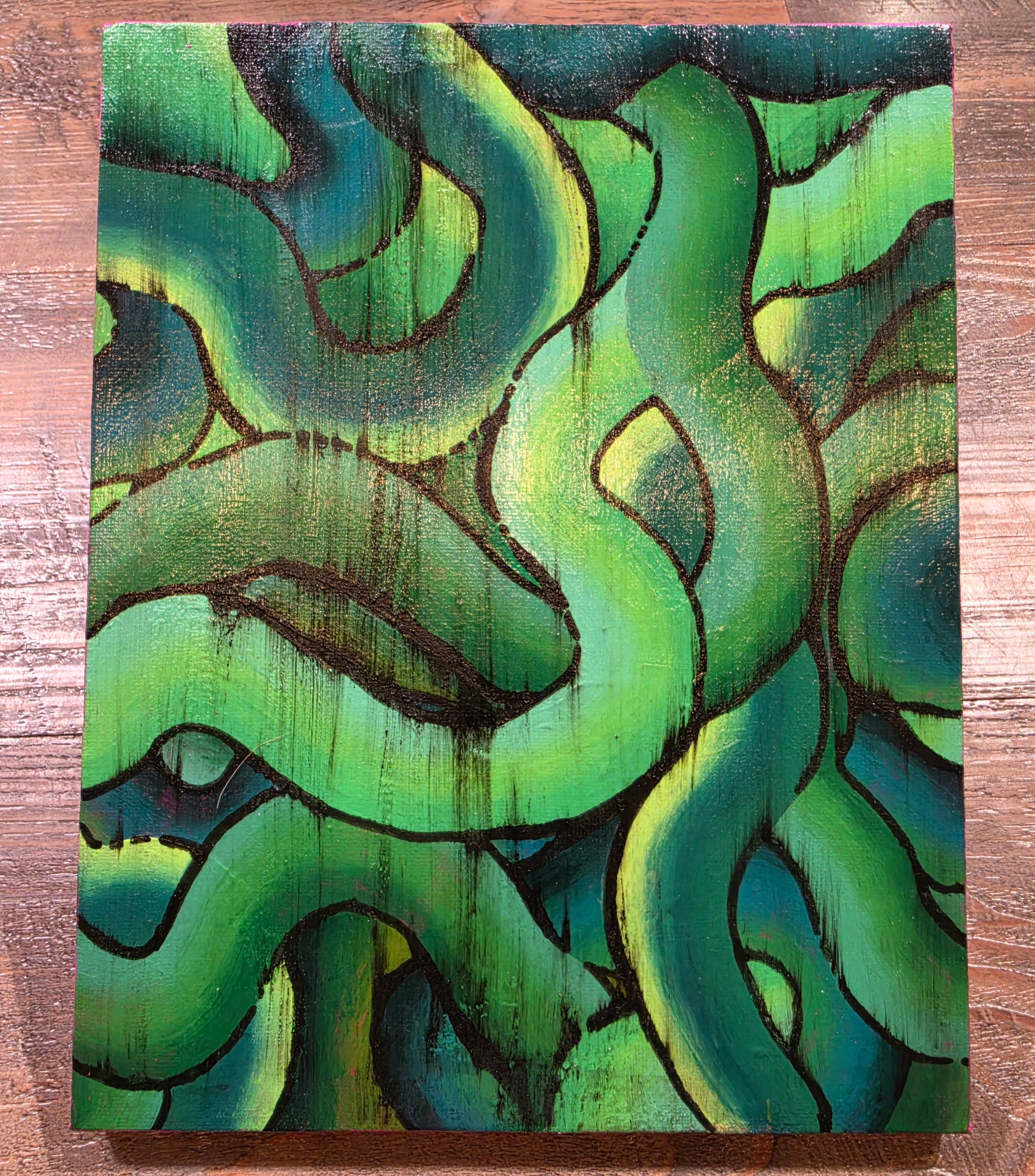 GREEN
