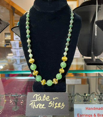 Jade Three Sizes Necklace