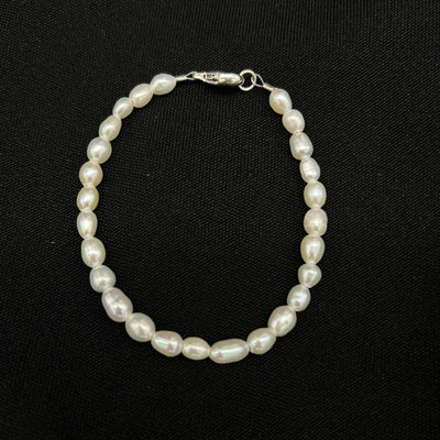 White Pearl Bracelet by Nance Trueworthy