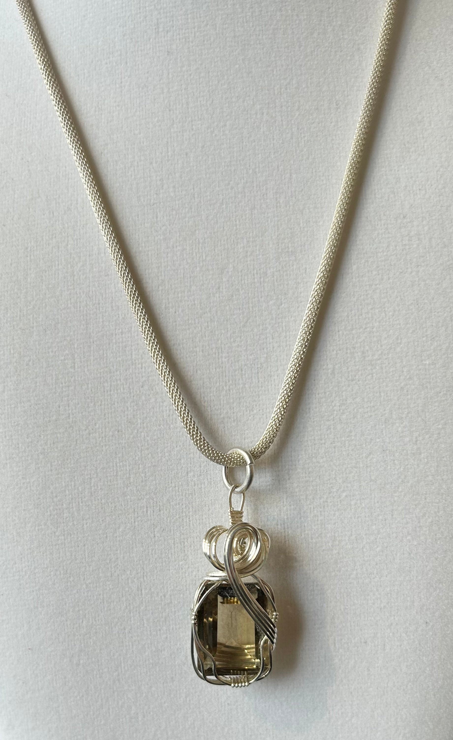 Quartz Smokey Gemstone Pendant Necklace