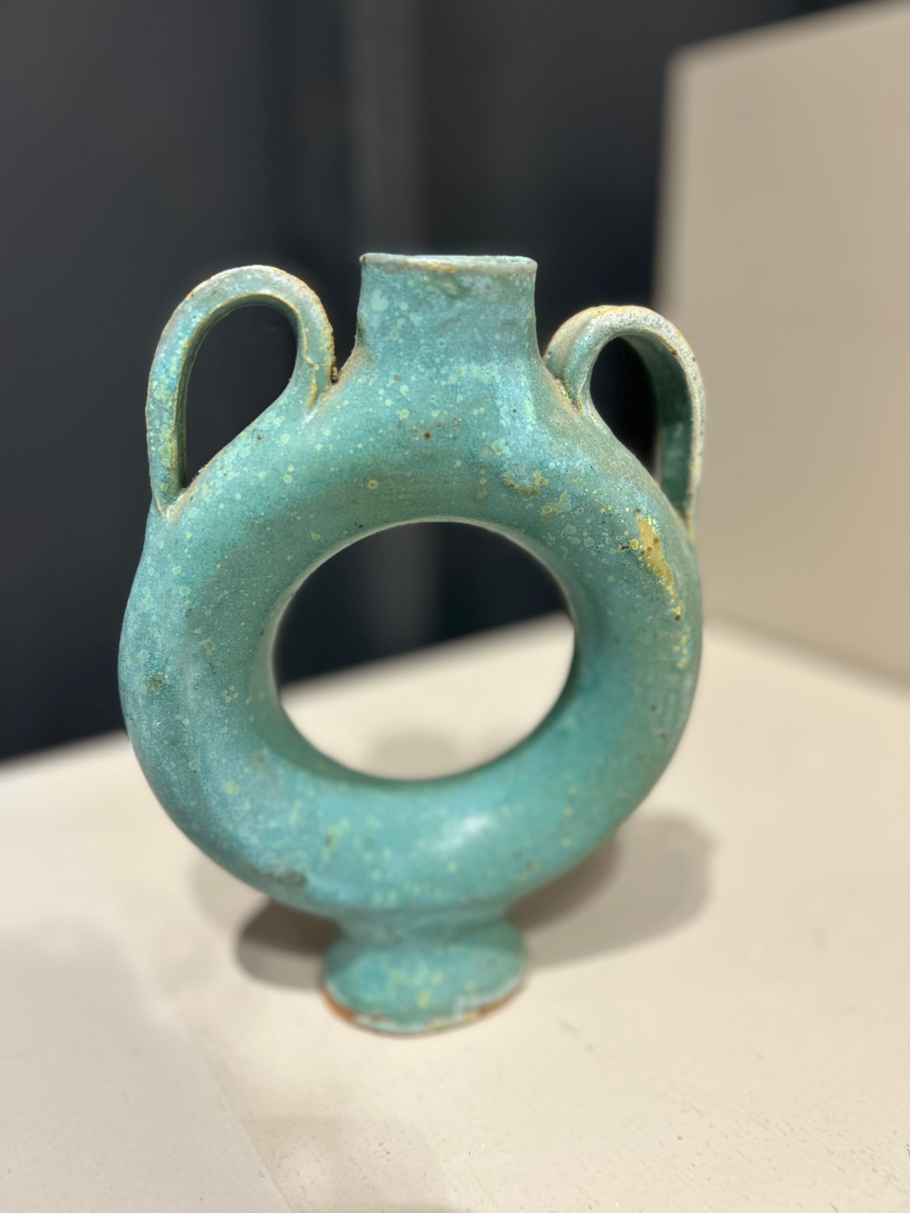 Turquoise Circle AC