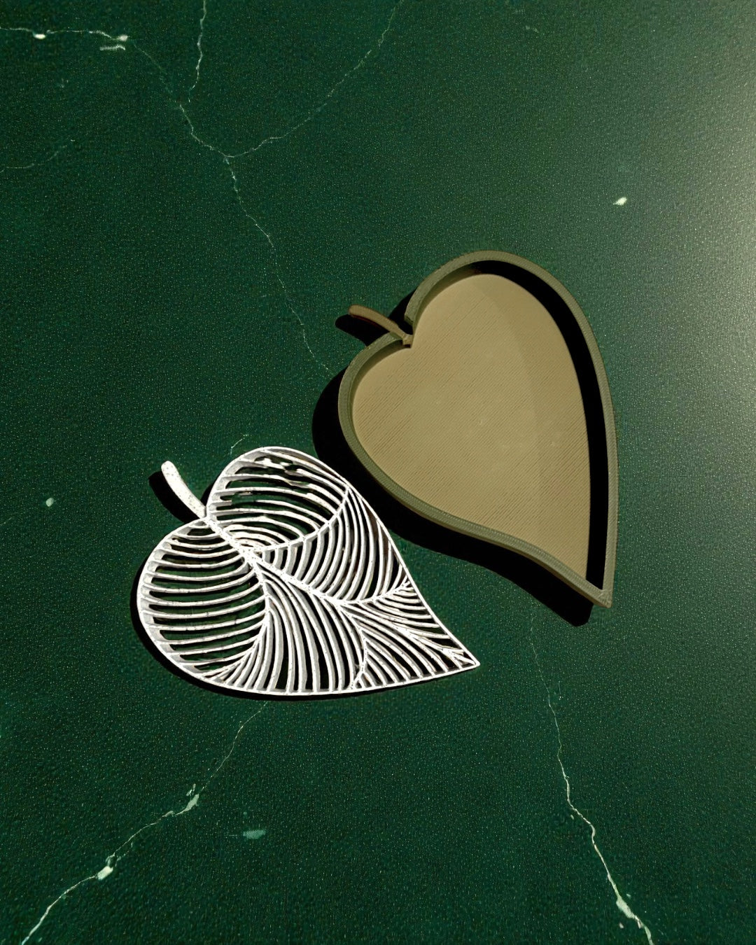 Teardrop Leaf Eco Soap Rest