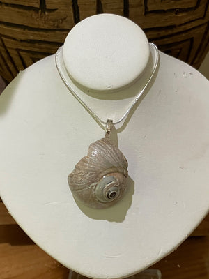 Necklace moonshell by Tonya Arnold