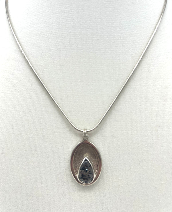 Pear Lepidocrocite in SS Oval Gradient Texture Pendant with Serpentine Chain by Stephanie Robinson