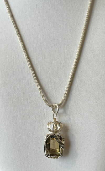 Quartz Smokey Gemstone Pendant Necklace