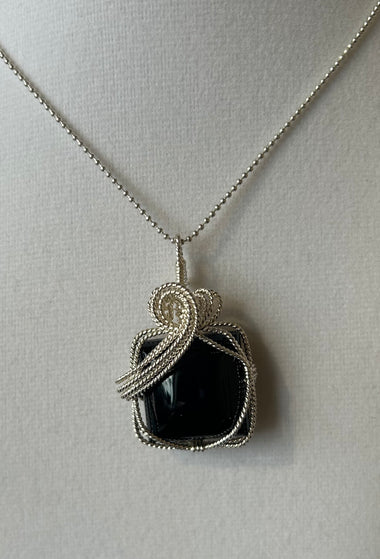 Onyx Pendant Necklace