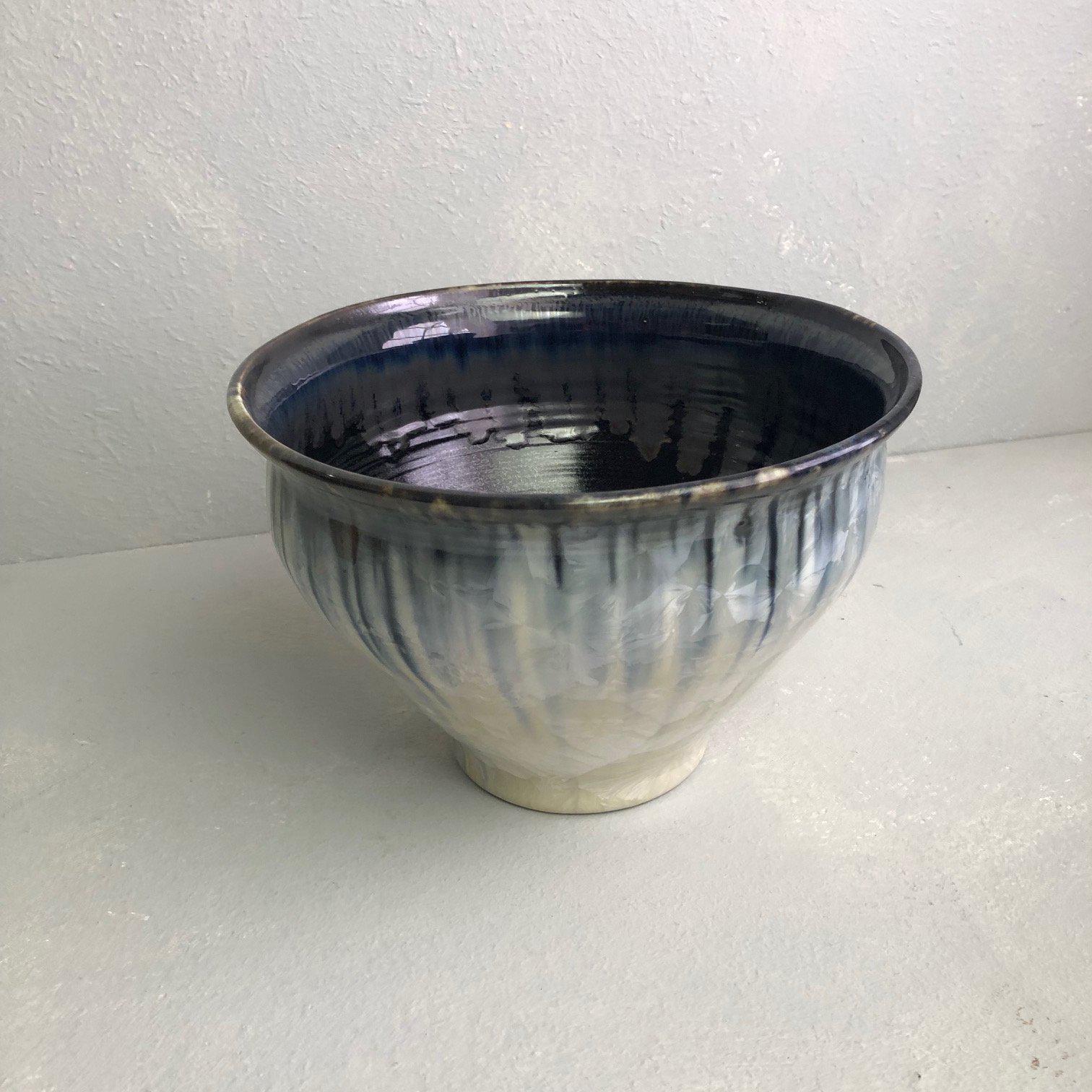 Hand Thrown Bell Bowl - Large - Edgecomb Potters